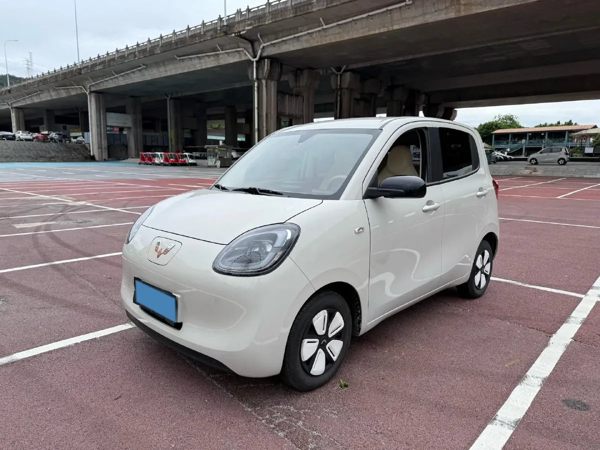 2025 WuLing HongGuang MINI EV BEV 16.2KWH,autocango,china used car exporter,china ev exporter,chinese used car exporter,chinese used ev exporter