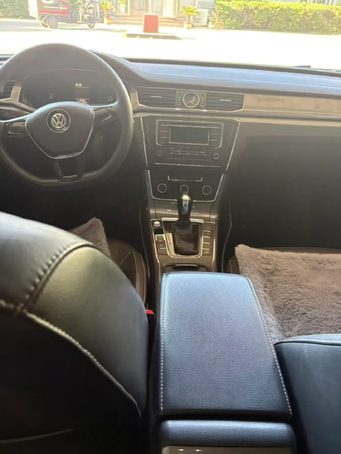 2017 Volkswagen Passat 1.4T 150HP L4 7DCT,autocango,china used car exporter,china ev exporter,chinese used car exporter,chinese used ev exporter