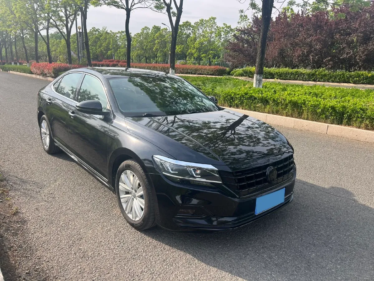 2020 Volkswagen Passat 2.0T 186HP L4 7DCT,autocango,china used car exporter,china ev exporter,chinese used car exporter,chinese used ev exporter