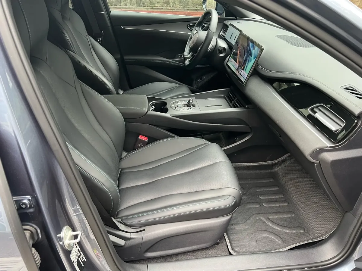 2025 BYD Seal06 1.5L 101HP L4 E-CVT PHEV 10.08KWH,autocango,china used car exporter,china ev exporter,chinese used car exporter,chinese used ev exporter