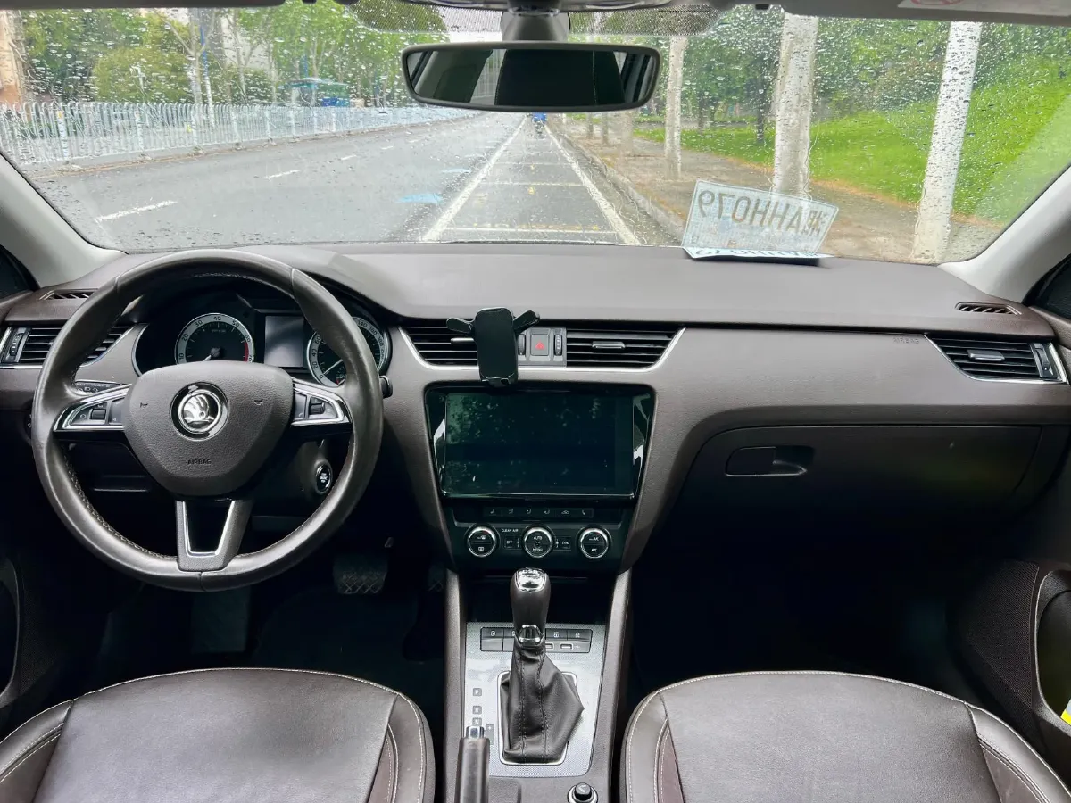 2018 Skoda Octavia 1.4T 150HP L4 7DCT,autocango,china used car exporter,china ev exporter,chinese used car exporter,chinese used ev exporter