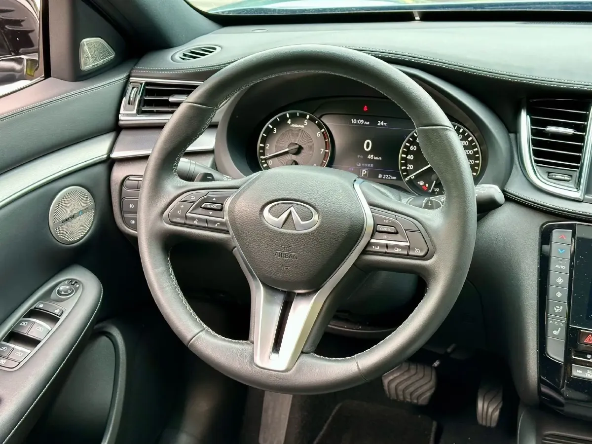 2022 Infiniti QX55 2.0T 261HP L4 CVT,autocango,china used car exporter,china ev exporter,chinese used car exporter,chinese used ev exporter