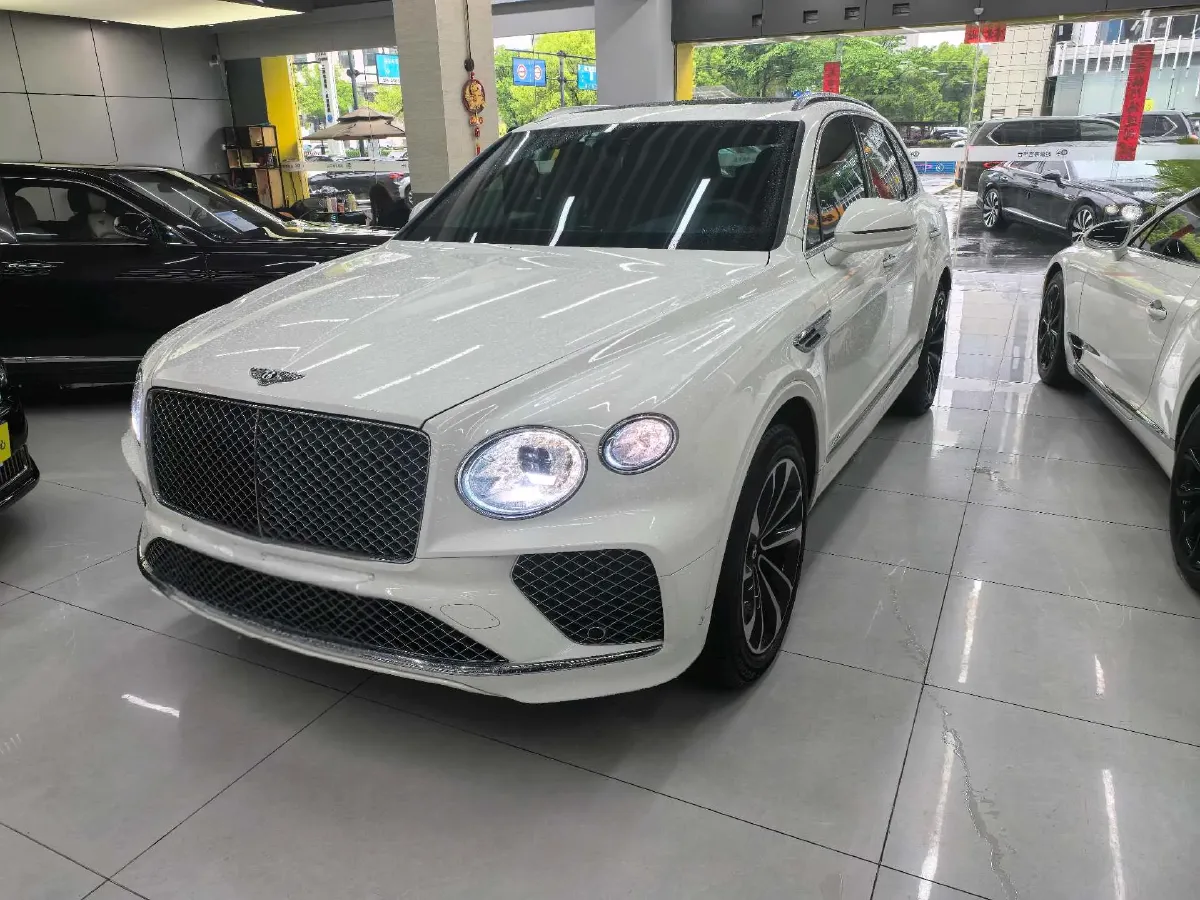 2021 Bentley Bentayga 3.0T 340HP V6 8AT PHEV 17.3KWH,autocango,china used car exporter,china ev exporter,chinese used car exporter,chinese used ev exporter