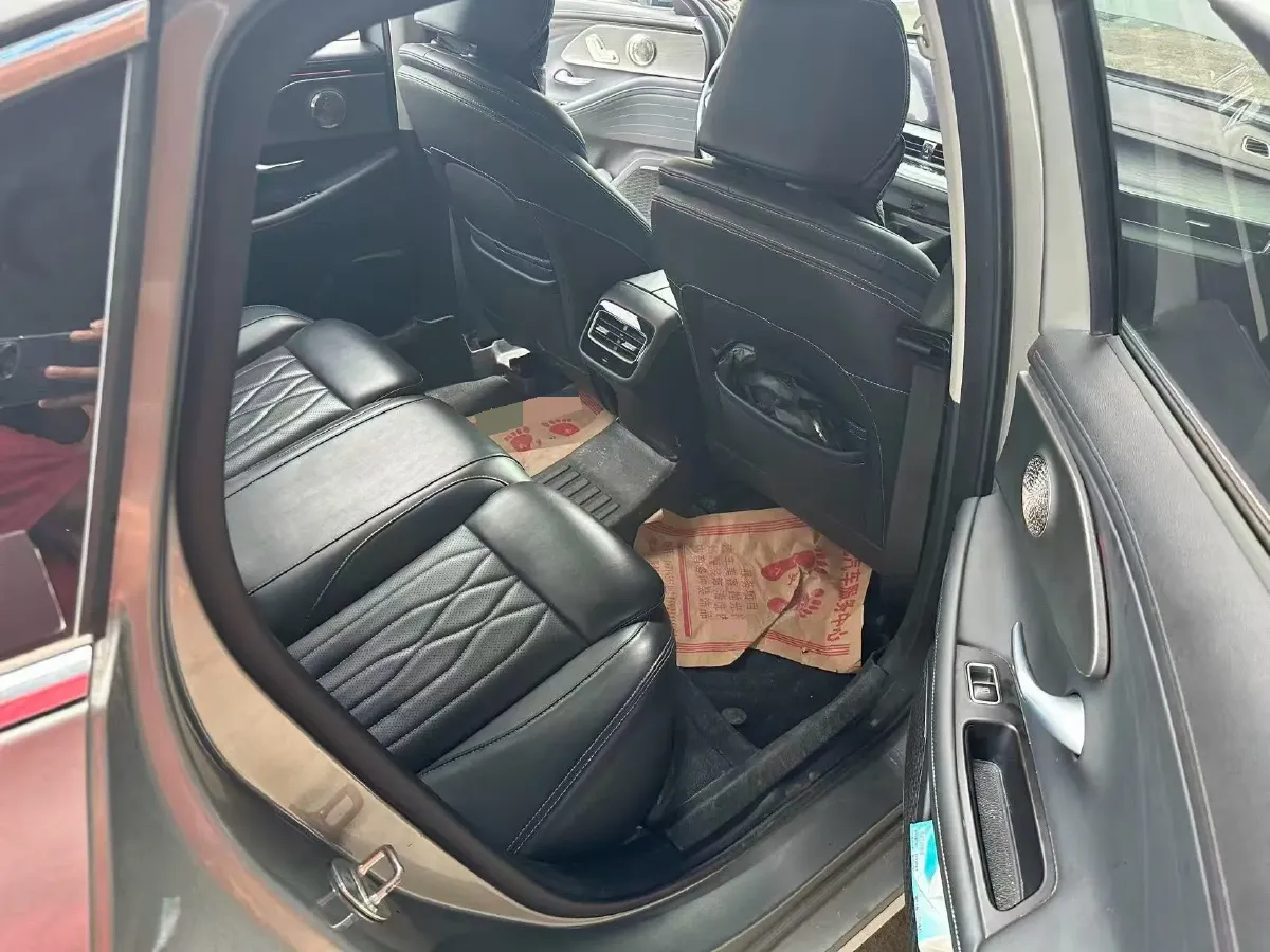 2022 Chery Arrizo 8 1.6T 197HP L4 7DCT,autocango,china used car exporter,china ev exporter,chinese used car exporter,chinese used ev exporter