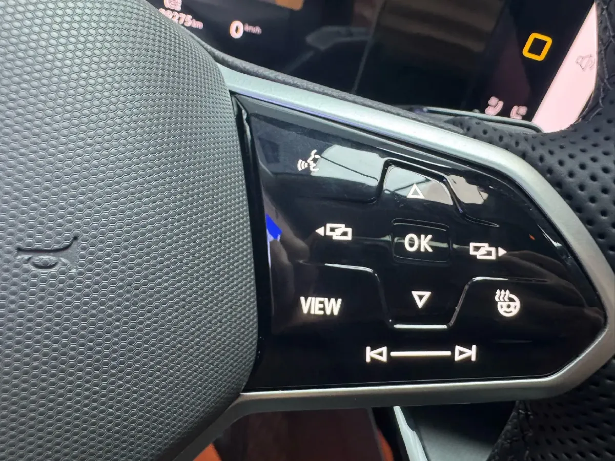 2022 Skoda Superb 2.0T 186HP L4 7DCT,autocango,china used car exporter,china ev exporter,chinese used car exporter,chinese used ev exporter