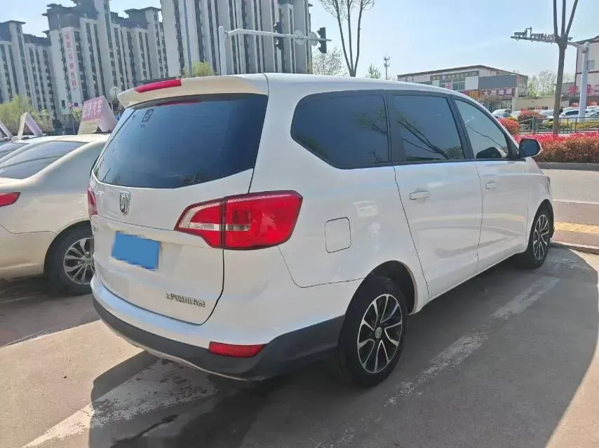 2016 BaoJun 730 1.5L 112HP L4 5MT,autocango,china used car exporter,china ev exporter,chinese used car exporter,chinese used ev exporter