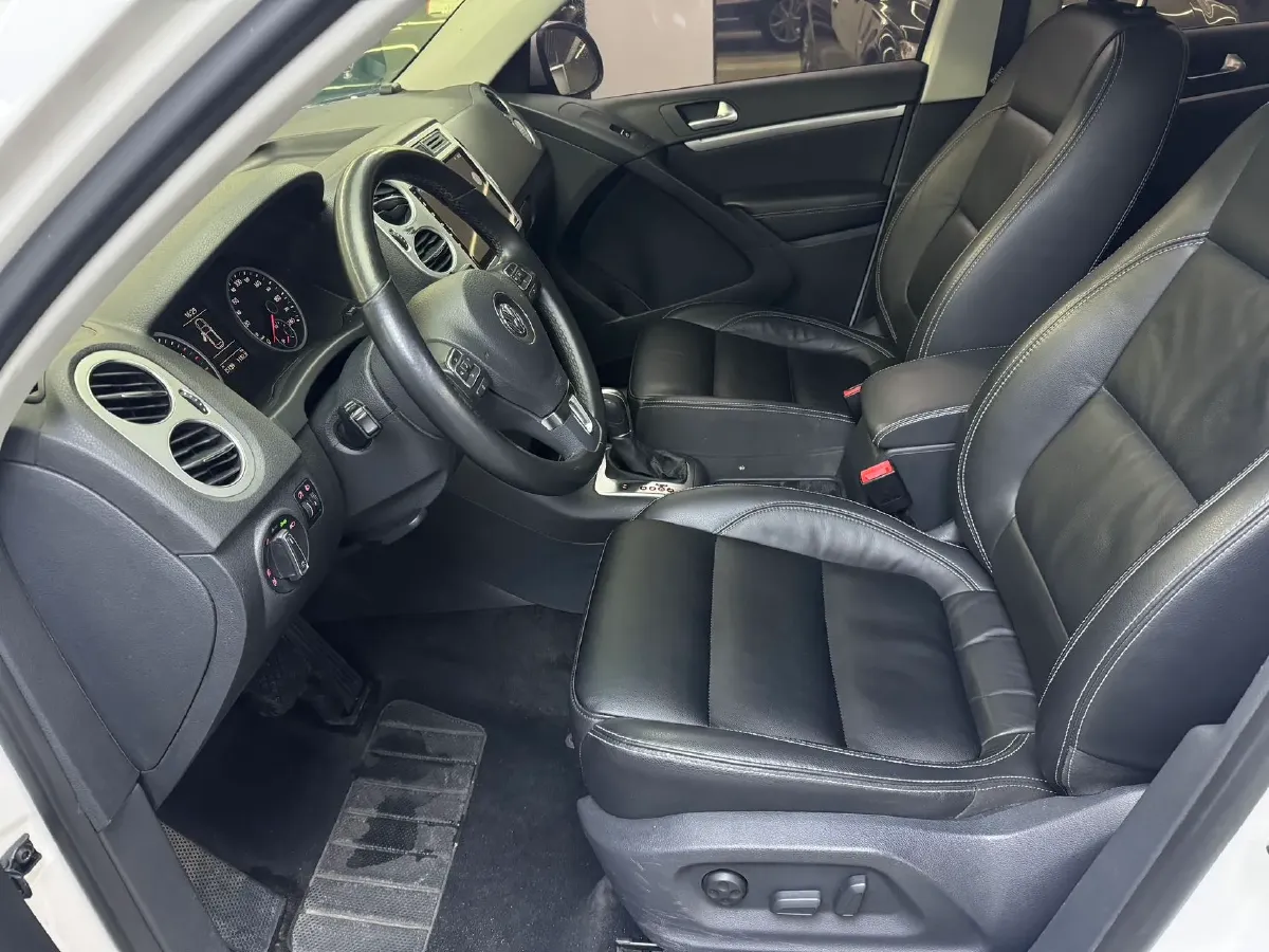 2016 Buick Larcosse 1.5T 170HP L4 7DCT,autocango,china used car exporter,china ev exporter,chinese used car exporter,chinese used ev exporter