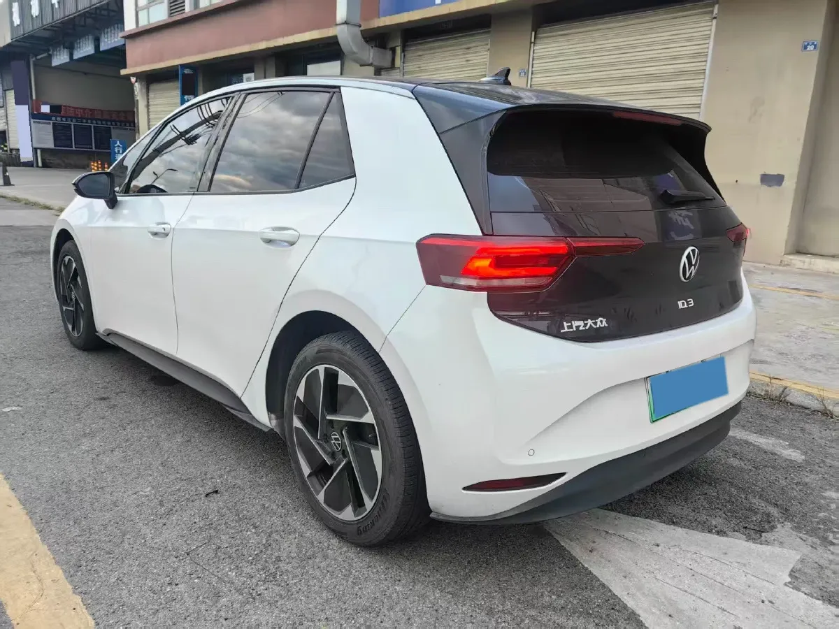 2024 Volkswagen ID.3 BEV 52.8KWH,autocango,china used car exporter,china ev exporter,chinese used car exporter,chinese used ev exporter