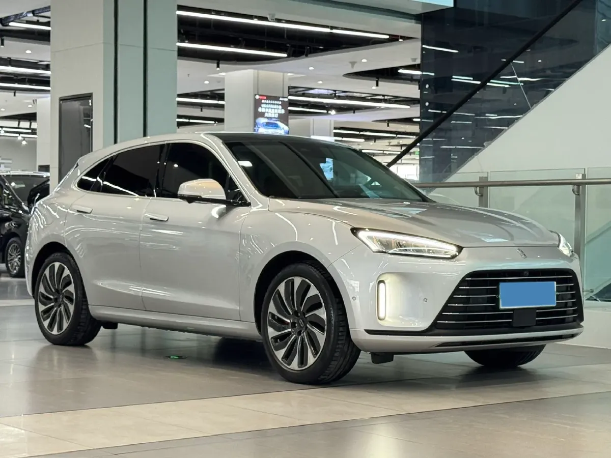 2022 JMC YuHu 7 2.0T 141HP L4 8AT,autocango,china used car exporter,china ev exporter,chinese used car exporter,chinese used ev exporter