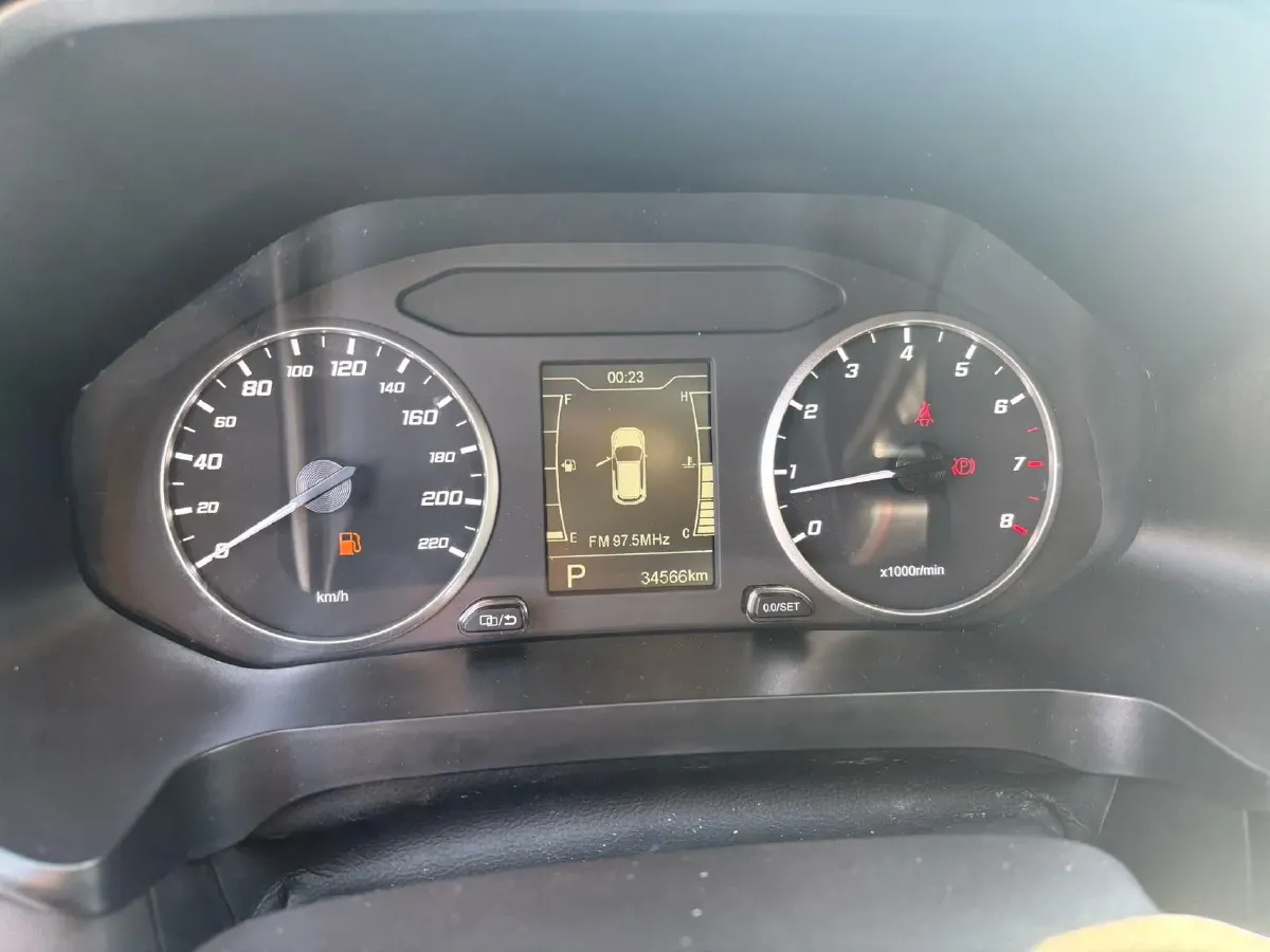 2022 Chery Tiggo 5x 1.5L 116HP L4 CVT,autocango,china used car exporter,china ev exporter,chinese used car exporter,chinese used ev exporter