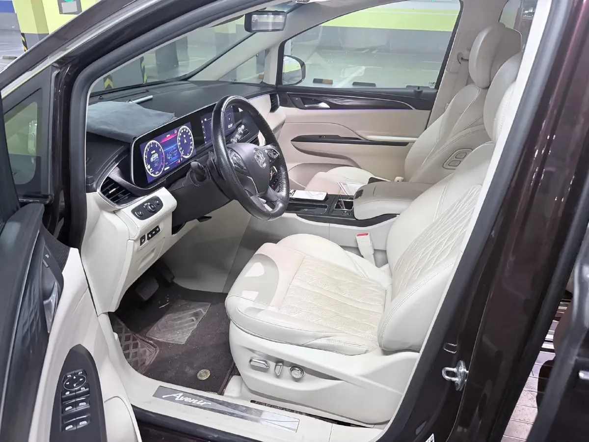 2021 Buick GL8 2.0T 237HP L4 9AT,autocango,china used car exporter,china ev exporter,chinese used car exporter,chinese used ev exporter