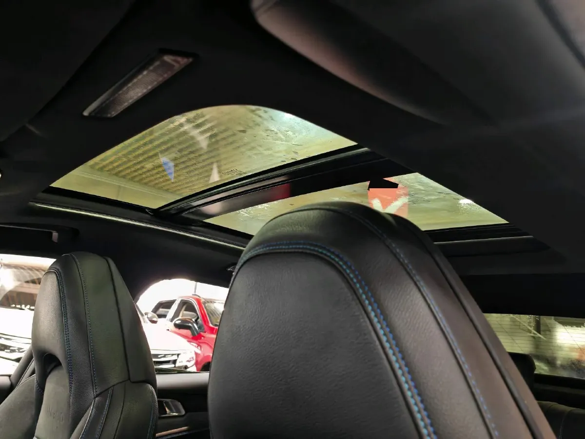 2019 LYNK&CO 03 New Energy 1.5T 180HP L3 7DCT PHEV 9.4KWH,autocango,china used car exporter,china ev exporter,chinese used car exporter,chinese used ev exporter