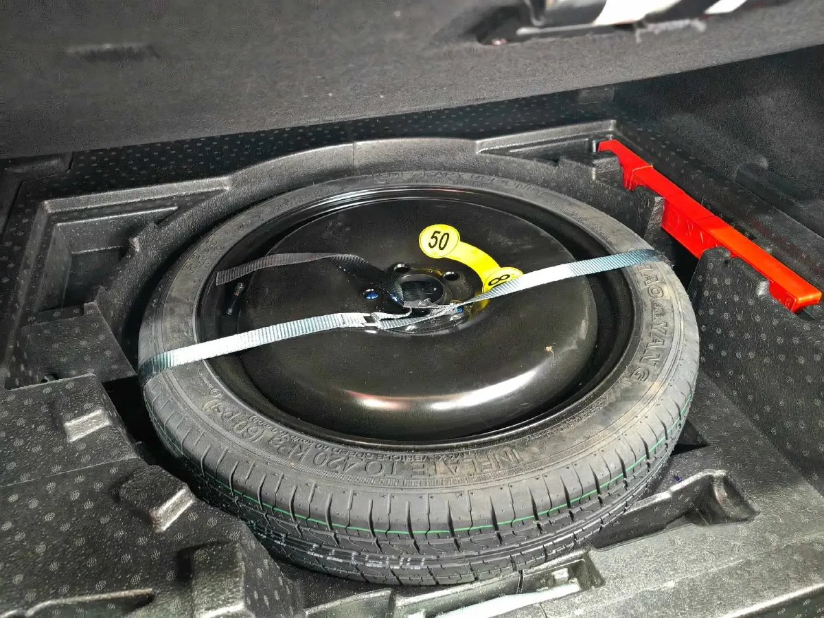 2019 LYNK&CO 03 New Energy 1.5T 180HP L3 7DCT PHEV 9.4KWH,autocango,china used car exporter,china ev exporter,chinese used car exporter,chinese used ev exporter