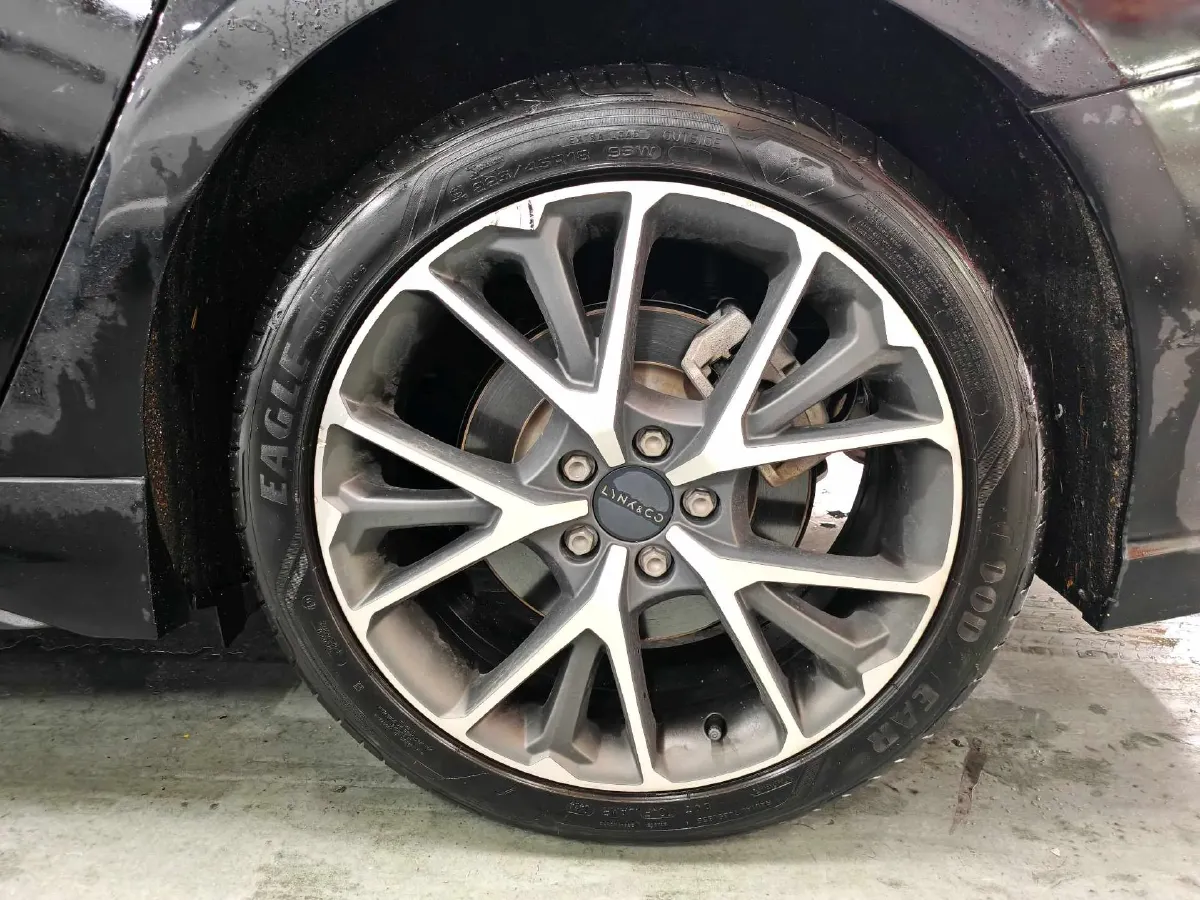 2019 LYNK&CO 03 New Energy 1.5T 180HP L3 7DCT PHEV 9.4KWH,autocango,china used car exporter,china ev exporter,chinese used car exporter,chinese used ev exporter