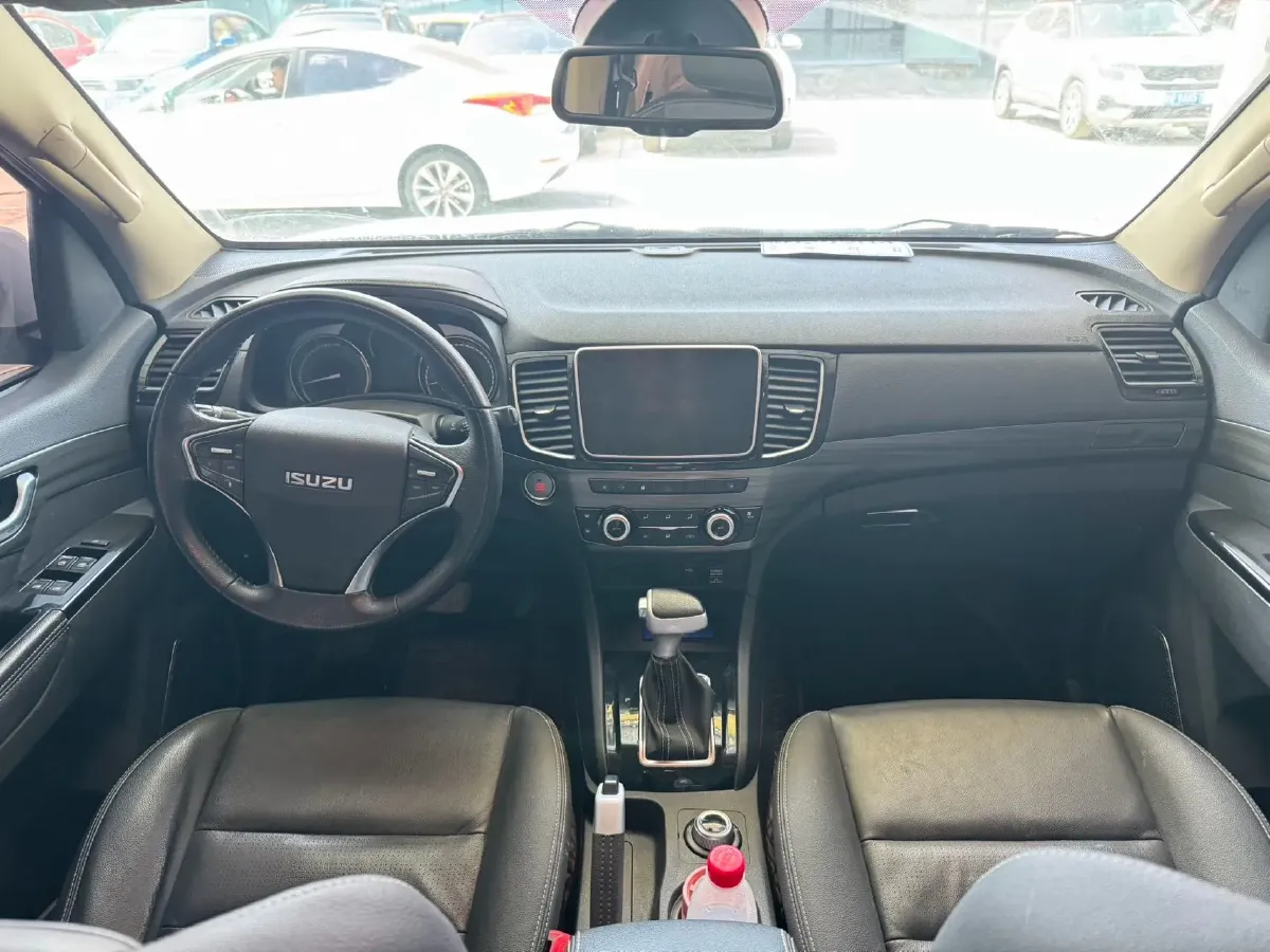 2020 Isuzu Mu-X 1.9T 166HP L4 6AT,autocango,china used car exporter,china ev exporter,chinese used car exporter,chinese used ev exporter