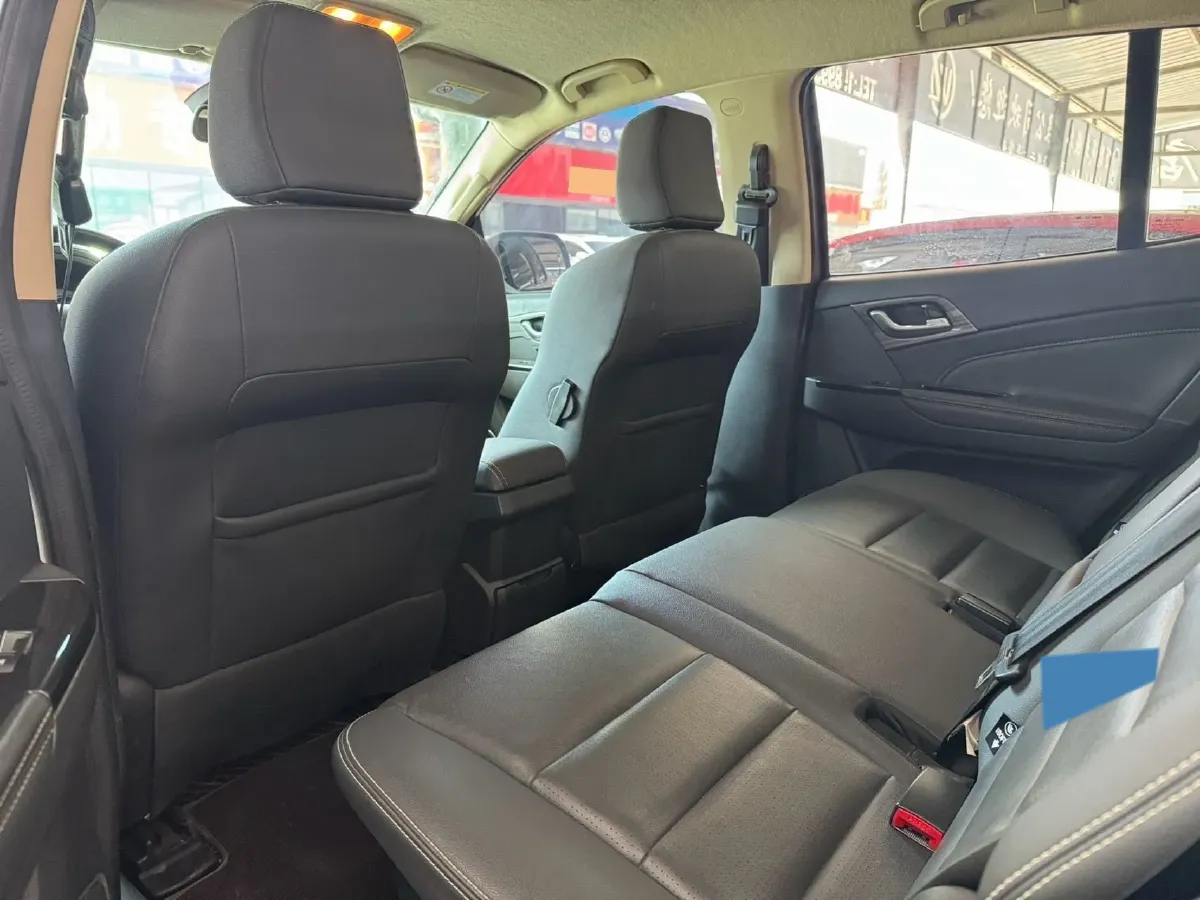 2020 Isuzu Mu-X 1.9T 166HP L4 6AT,autocango,china used car exporter,china ev exporter,chinese used car exporter,chinese used ev exporter