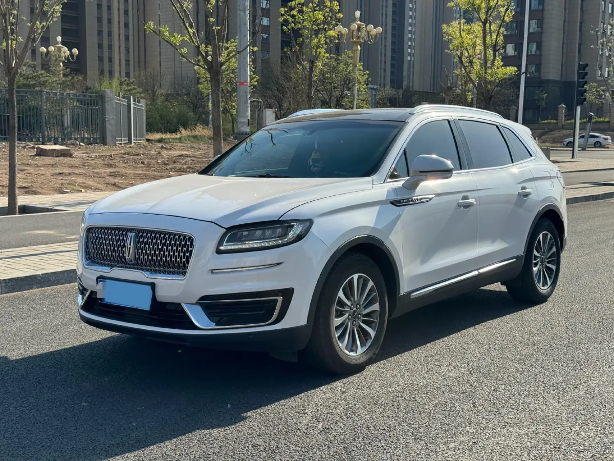 2019 Lincoln Nautilus 2.0T 224HP L4 8AT,autocango,china used car exporter,china ev exporter,chinese used car exporter,chinese used ev exporter