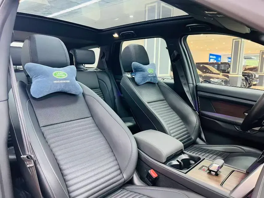 2024 Land Rover Discovery Sport 1.5T 200HP L3 8AT PHEV 15.5KWH,autocango,china used car exporter,china ev exporter,chinese used car exporter,chinese used ev exporter