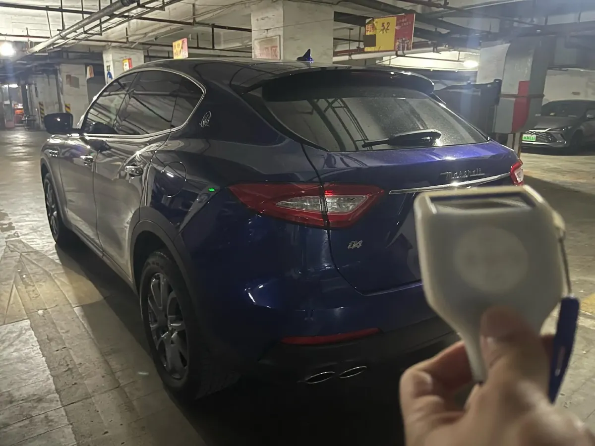 2021 Maserati Levante 3.0T 350HP V6 8AT,autocango,china used car exporter,china ev exporter,chinese used car exporter,chinese used ev exporter