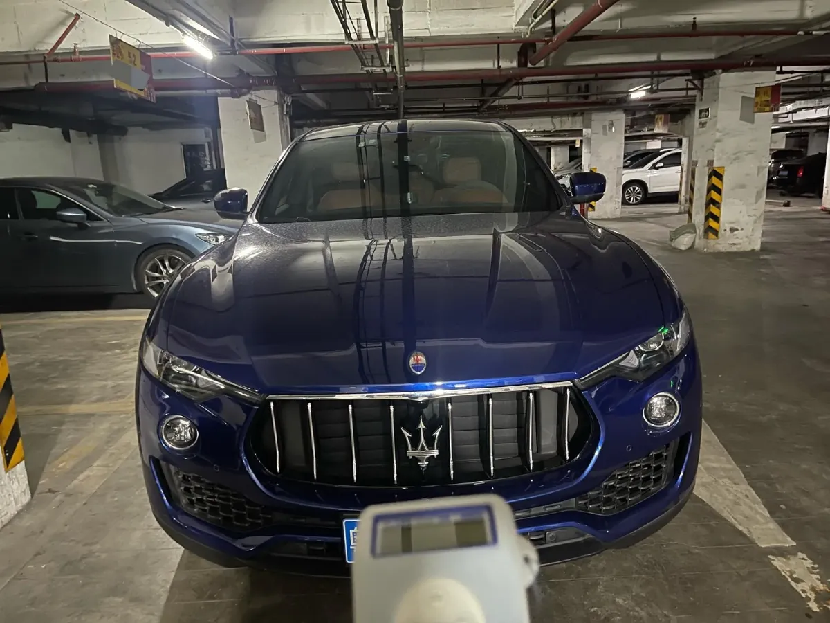 2021 Maserati Levante 3.0T 350HP V6 8AT,autocango,china used car exporter,china ev exporter,chinese used car exporter,chinese used ev exporter