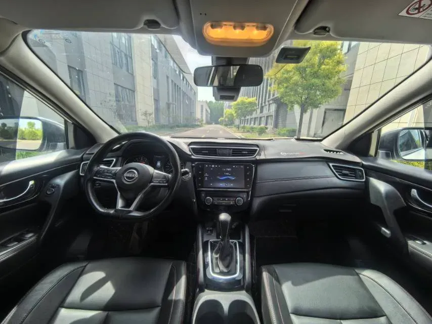 2023 Nissan Qashqai 2.0L 151HP L4 CVT,autocango,china used car exporter,china ev exporter,chinese used car exporter,chinese used ev exporter