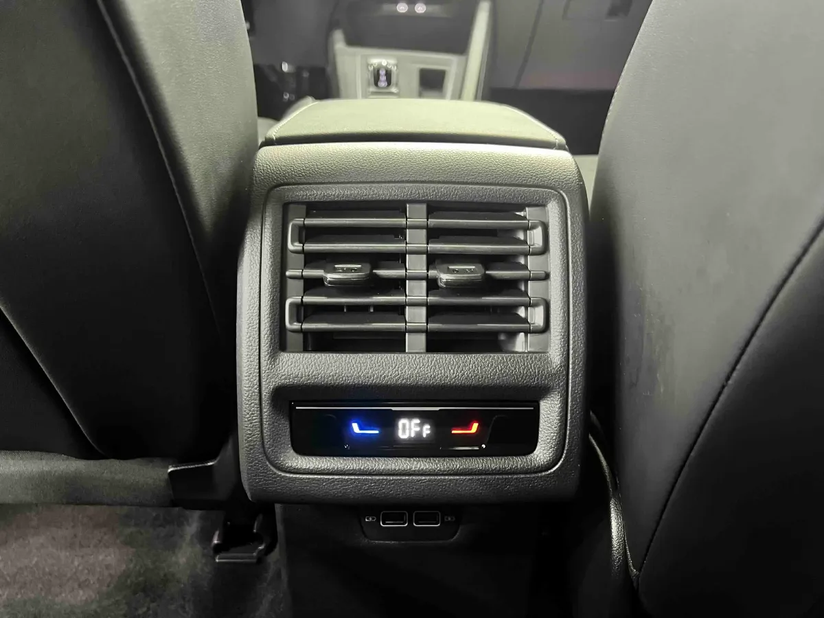 2021 Volkswagen Golf 1.4T 150HP L4 7DCT,autocango,china used car exporter,china ev exporter,chinese used car exporter,chinese used ev exporter