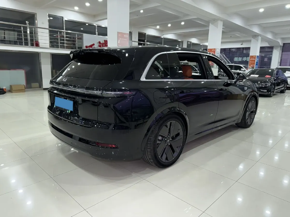 2025 Li L7 Range Extended 154HP REEV,autocango,china used car exporter,china ev exporter,chinese used car exporter,chinese used ev exporter