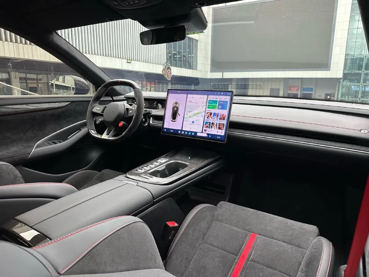 2025 MI SU7 Ultra BEV 93.7KWH,autocango,china used car exporter,china ev exporter,chinese used car exporter,chinese used ev exporter