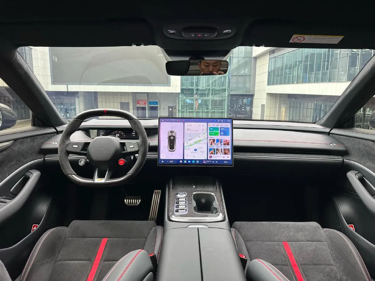 2025 MI SU7 Ultra BEV 93.7KWH,autocango,china used car exporter,china ev exporter,chinese used car exporter,chinese used ev exporter