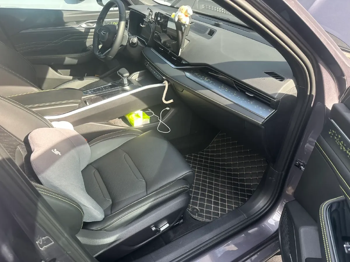 2023 Geely Preface 1.5T 181HP L4 7DCT,autocango,china used car exporter,china ev exporter,chinese used car exporter,chinese used ev exporter