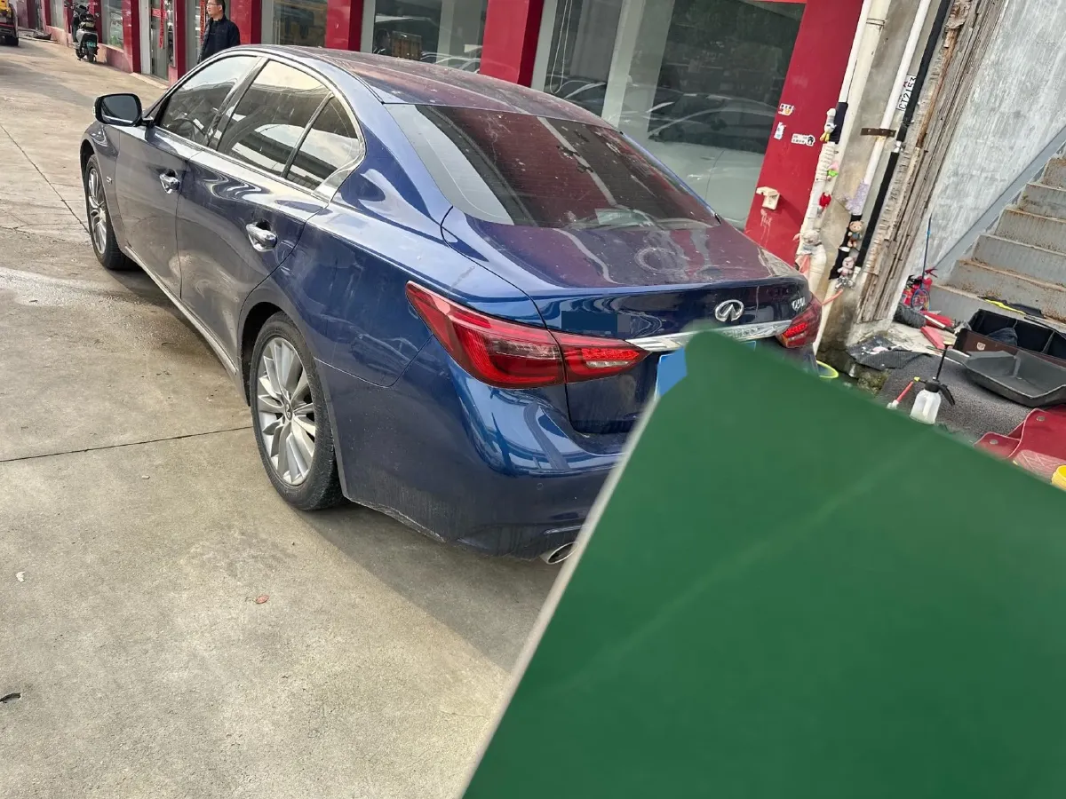 2018 Jeep Grand Commander 2.0T 265HP L4 9AT,autocango,china used car exporter,china ev exporter,chinese used car exporter,chinese used ev exporter