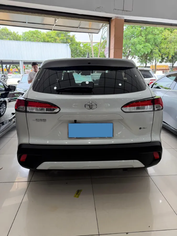 2024 Toyota Corolla Cross 2.0L 152HP L4 E-CVT Hybrid,autocango,china used car exporter,china ev exporter,chinese used car exporter,chinese used ev exporter