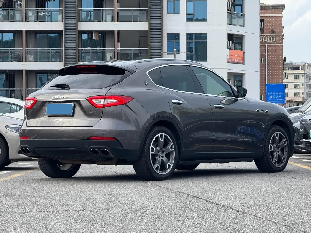 2018 Maserati Levante 3.0T 350HP V6 8AT,autocango,china used car exporter,china ev exporter,chinese used car exporter,chinese used ev exporter