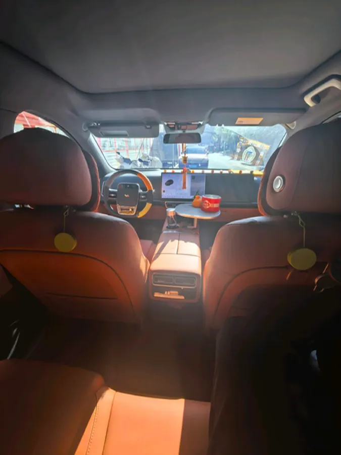 2024 Li L6 Range Extended 154HP L4 REEV 36.8KWH,autocango,china used car exporter,china ev exporter,chinese used car exporter,chinese used ev exporter