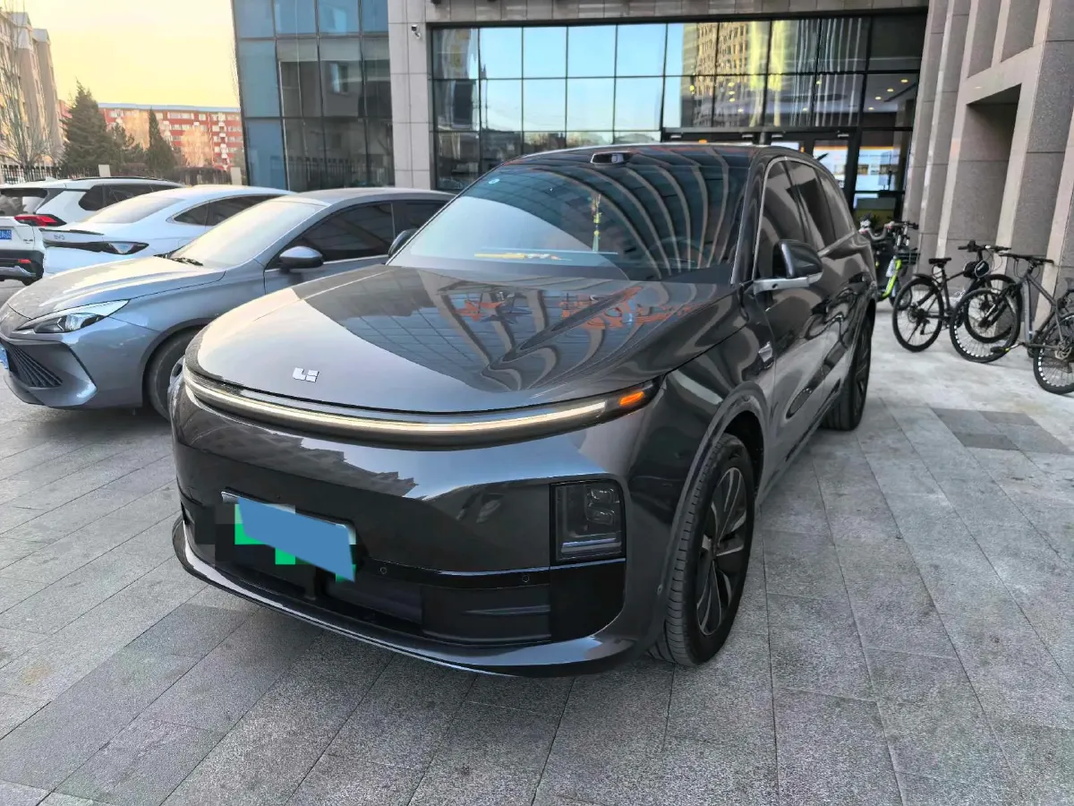 2024 Li L6 Range Extended 154HP L4 REEV 36.8KWH,autocango,china used car exporter,china ev exporter,chinese used car exporter,chinese used ev exporter