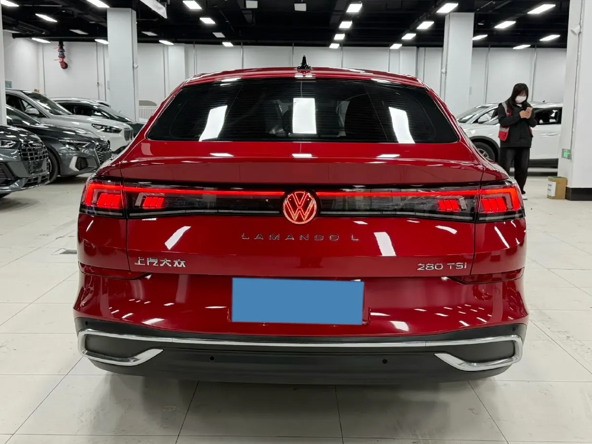 2022 Skoda Superb 2.0T 186HP L4 7DCT,autocango,china used car exporter,china ev exporter,chinese used car exporter,chinese used ev exporter