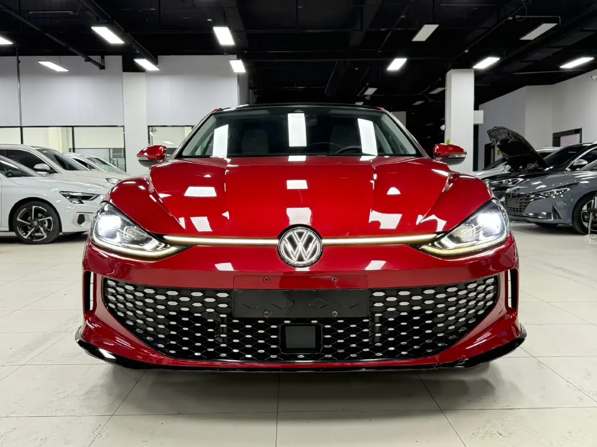 2022 Skoda Superb 2.0T 186HP L4 7DCT,autocango,china used car exporter,china ev exporter,chinese used car exporter,chinese used ev exporter