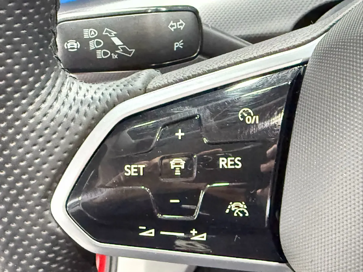 2022 Skoda Superb 2.0T 186HP L4 7DCT,autocango,china used car exporter,china ev exporter,chinese used car exporter,chinese used ev exporter