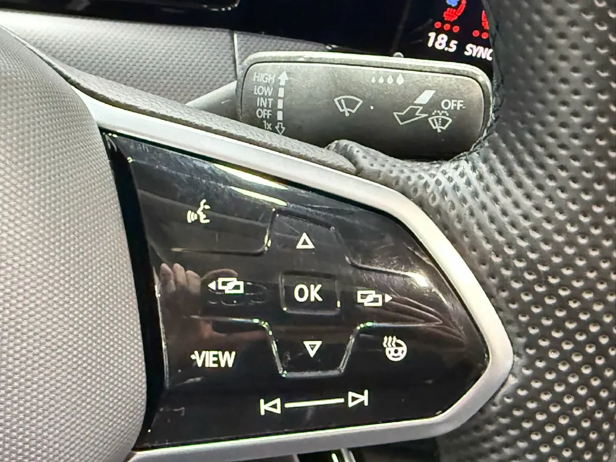 2022 Skoda Superb 2.0T 186HP L4 7DCT,autocango,china used car exporter,china ev exporter,chinese used car exporter,chinese used ev exporter