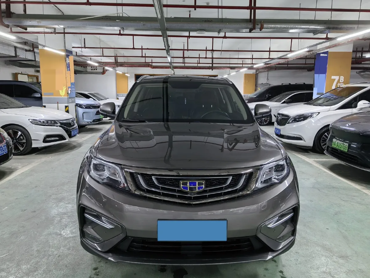 2020 Roewe i6 1.5T 169HP L4 7DCT,autocango,china used car exporter,china ev exporter,chinese used car exporter,chinese used ev exporter