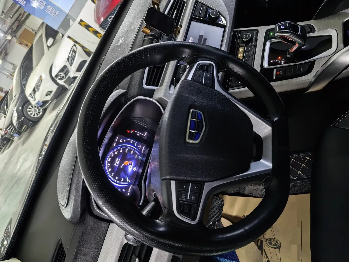 2020 Roewe i6 1.5T 169HP L4 7DCT,autocango,china used car exporter,china ev exporter,chinese used car exporter,chinese used ev exporter