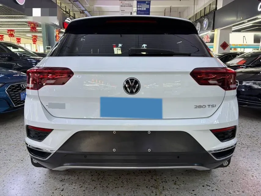 2022 Volkswagen T-Roc 1.4T 150HP L4 7DCT,autocango,china used car exporter,china ev exporter,chinese used car exporter,chinese used ev exporter