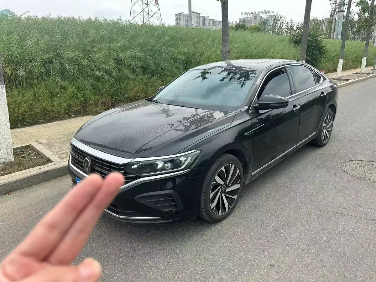 2023 Volkswagen Passat 2.0T 186HP L4 7DCT,autocango,china used car exporter,china ev exporter,chinese used car exporter,chinese used ev exporter