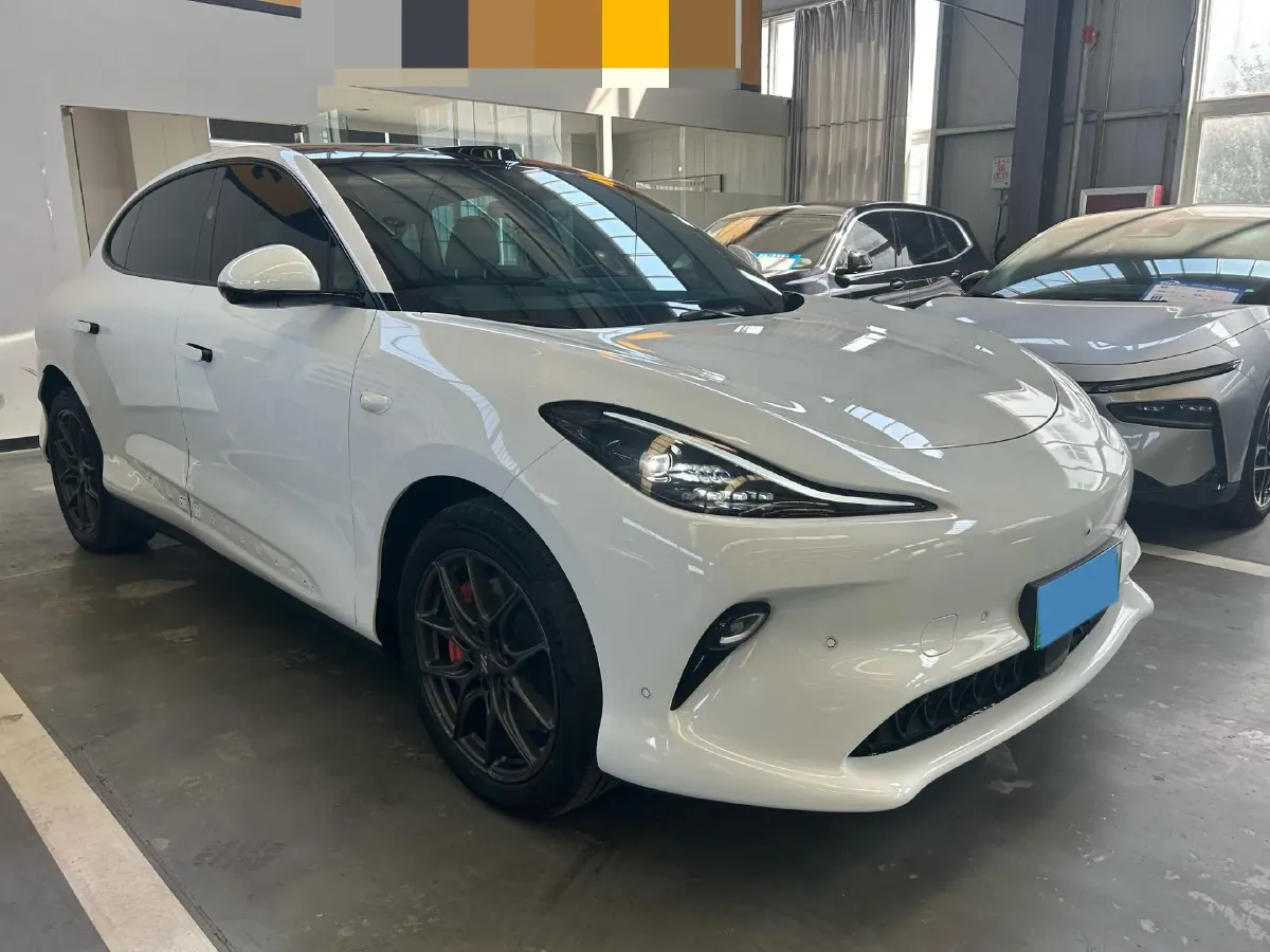 2025 IM LS6 BEV 75KWH,autocango,china used car exporter,china ev exporter,chinese used car exporter,chinese used ev exporter