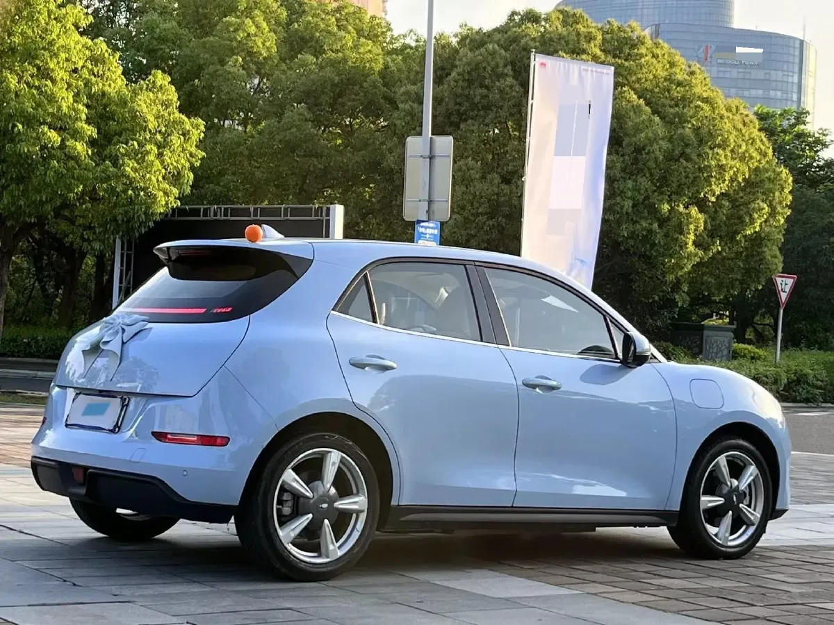 2022 ChangAn Oshan X7 Plus 1.5T 188HP L4 7DCT,autocango,china used car exporter,china ev exporter,chinese used car exporter,chinese used ev exporter