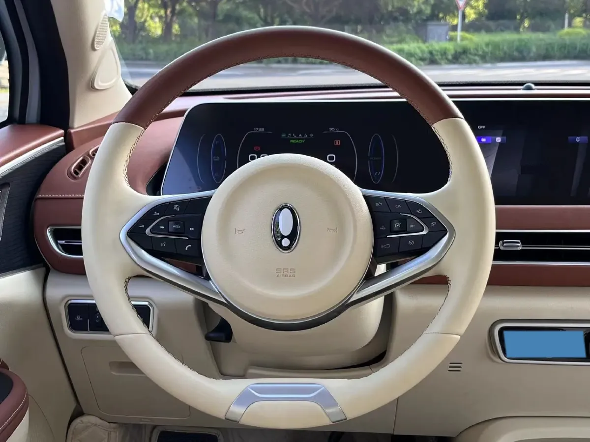 2022 ChangAn Oshan X7 Plus 1.5T 188HP L4 7DCT,autocango,china used car exporter,china ev exporter,chinese used car exporter,chinese used ev exporter