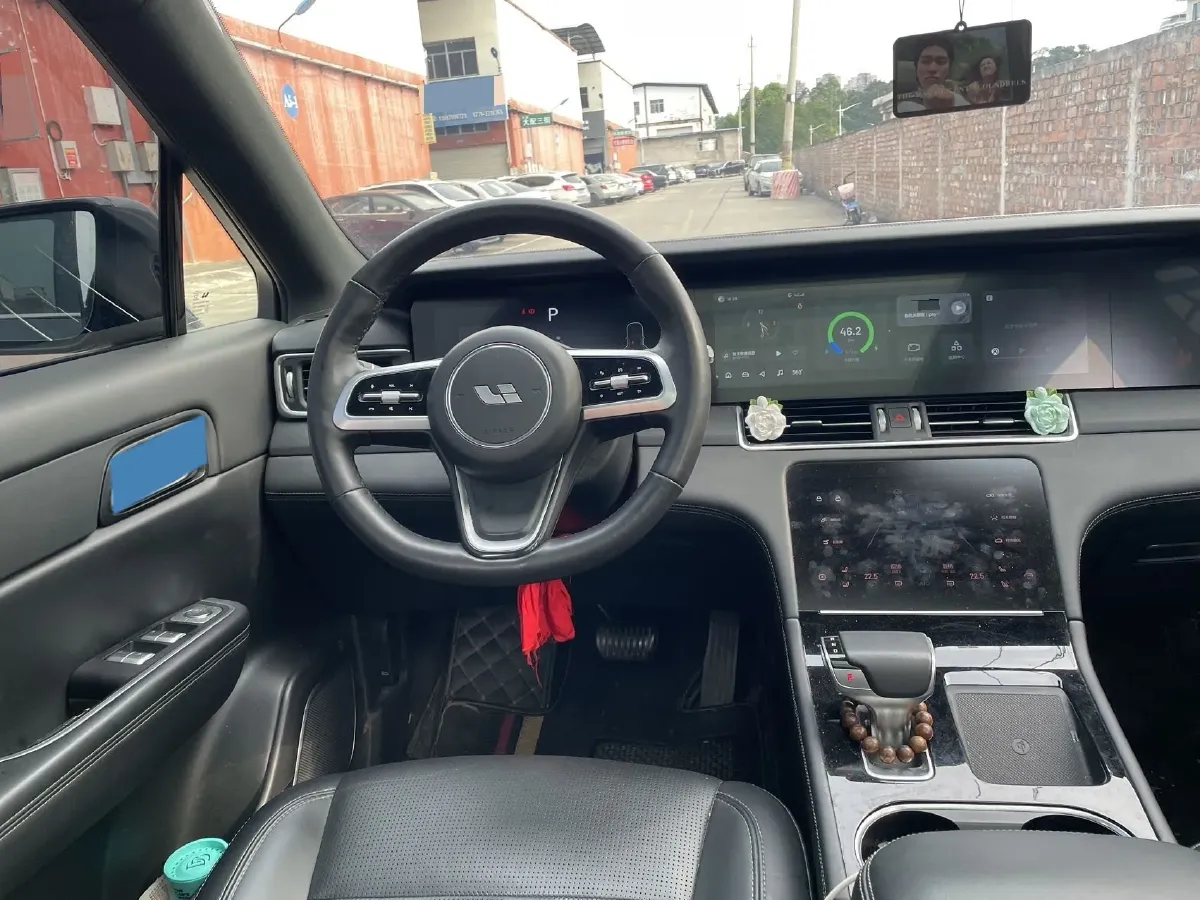 2021 Li ONE Range Extended 131HP REEV 40.5KWH,autocango,china used car exporter,china ev exporter,chinese used car exporter,chinese used ev exporter