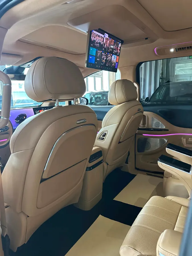 2025 Voyah Dream 1.5T 150HP L4 PHEV 41.7KWH,autocango,china used car exporter,china ev exporter,chinese used car exporter,chinese used ev exporter