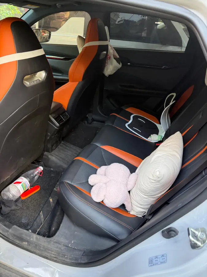 2024 ChangAn UNI-V 1.5T 188HP L4 7DCT,autocango,china used car exporter,china ev exporter,chinese used car exporter,chinese used ev exporter