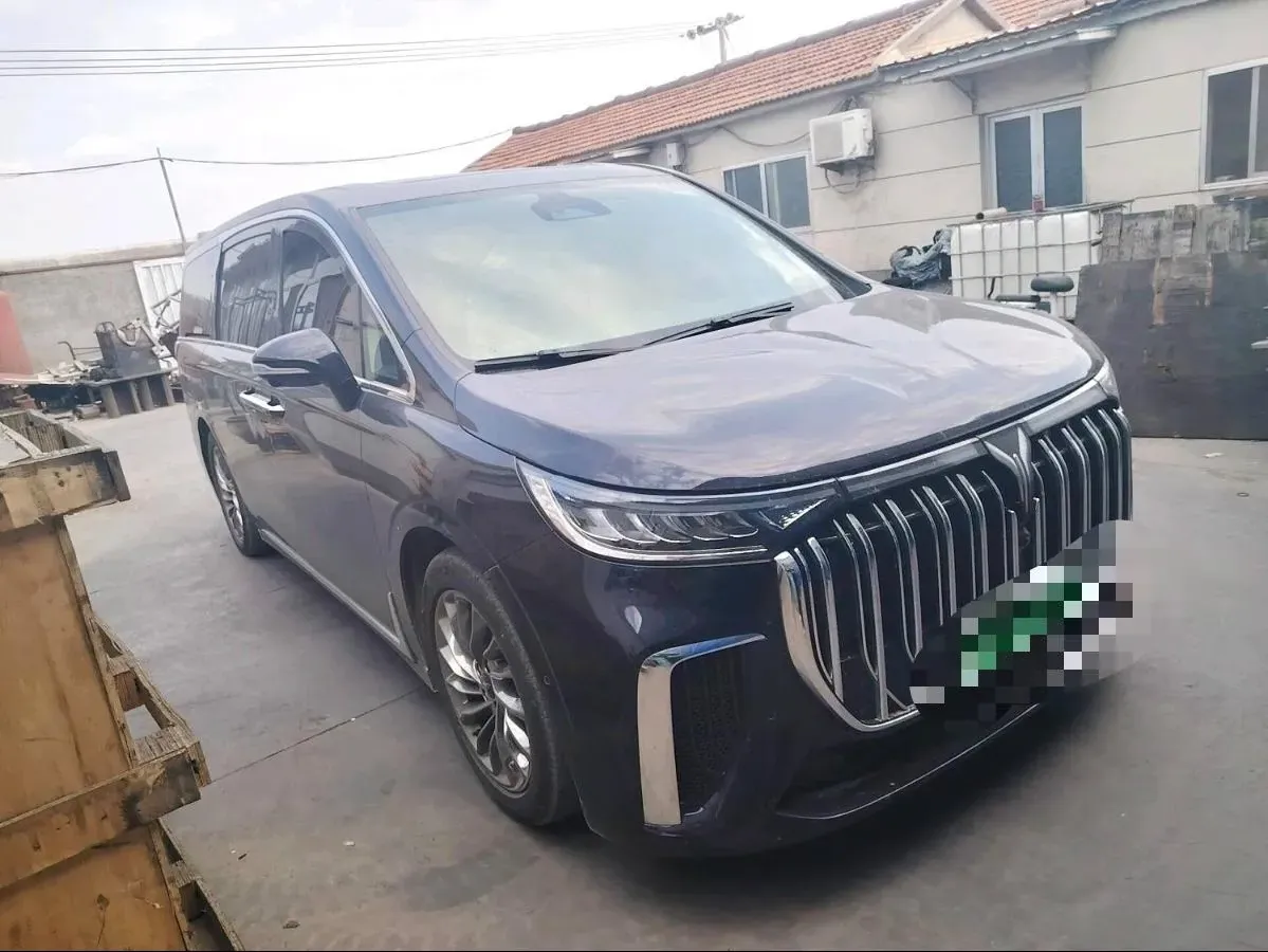 2022 Voyah Dream 1.5T 136HP L4 PHEV 25.57KWH,autocango,china used car exporter,china ev exporter,chinese used car exporter,chinese used ev exporter